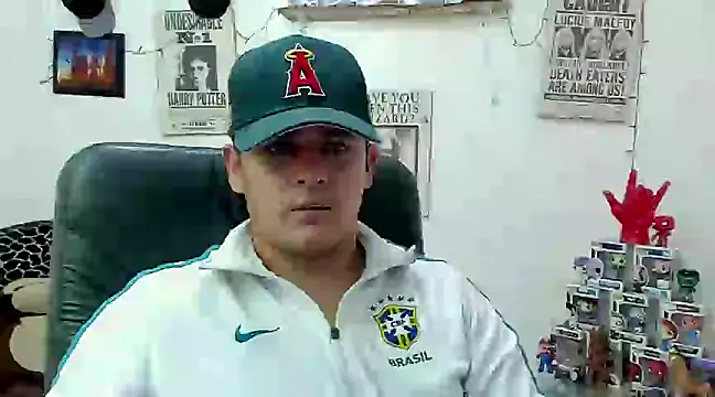 Snapshot of ney_22 chatting on February 2025 02:40:02 AM ney 22 online show from February 2025 02:40:02 AM
