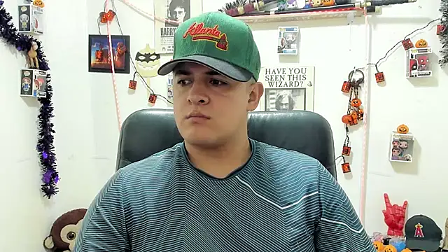 Snapshot of ney_22 chatting on October 2025 11:44:01 AM ney 22 online show from October 2025 11:44:01 AM