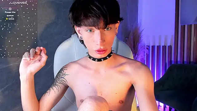 AndyWiilliams online show from April 2026 10:07:02 PM