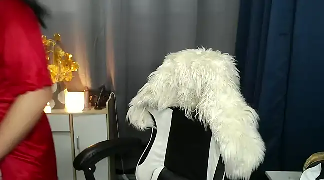 Snapshot of Ur_Fantastic_Lina chatting on February 2025 11:04:01 AM Ur Fantastic Lina online show from February 2025 11:04:01 AM