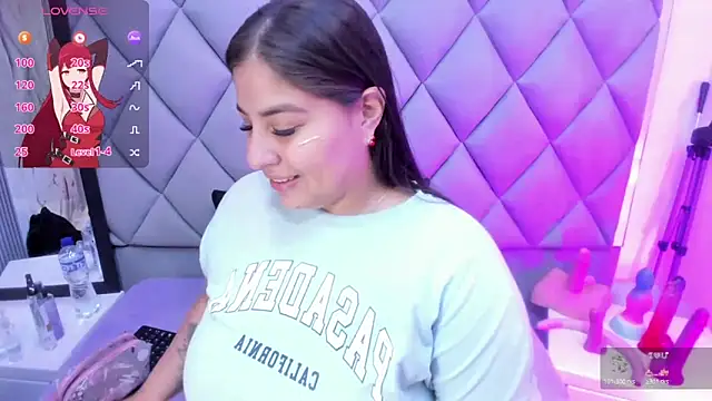 Snapshot of Luci_SexDeep chatting on February 2026 03:21:02 AM Luci SexDeep online show from February 2026 03:21:02 AM