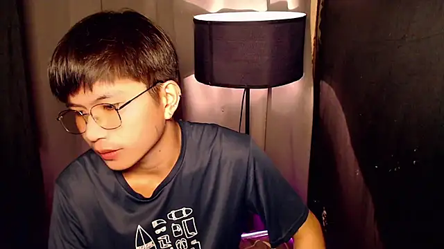 Sexy Handsome Drex online show from February 2025 08:42:02 AM