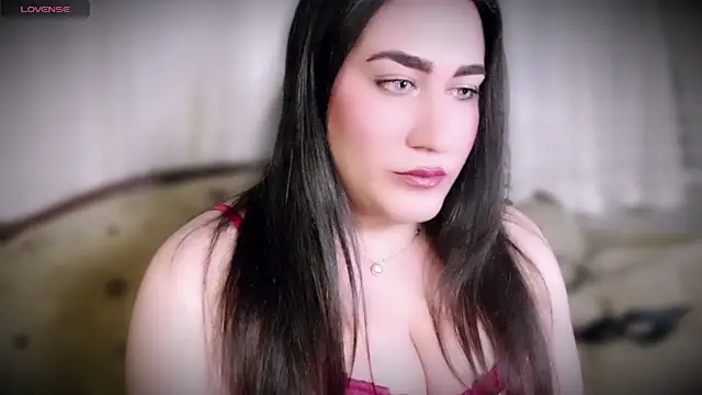 Snapshot of MERA_arab chatting on February 2025 09:10:01 PM MERA arab online show from February 2025 09:10:01 PM