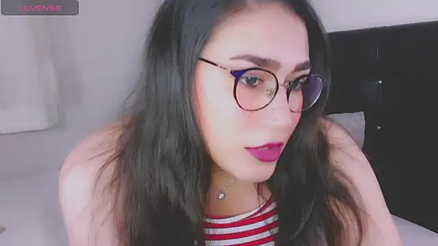 Snapshot of MERA_arab chatting on October 2025 11:27:01 PM MERA arab online show from October 2025 11:27:01 PM