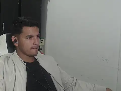 kylian 07 online show from February 2026 01:45:01 AM