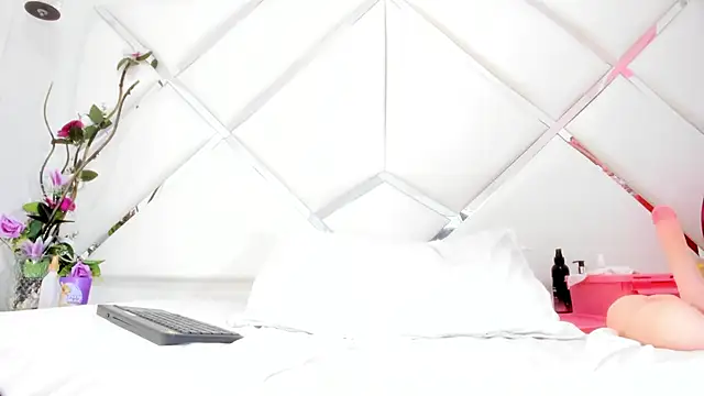 AgathaPember online show from March 2025 09:37:01 PM