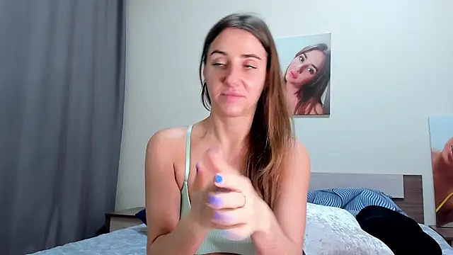 Snapshot of Squishy_Goddess chatting on January 2025 01:42:02 AM Squishy Goddess online show from January 2025 01:42:02 AM