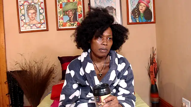 ebonyassbest4u online show from February 2025 02:23:02 PM