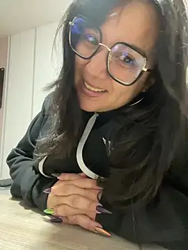 SWEETLILY18 online show from January 2025 11:22:01 AM