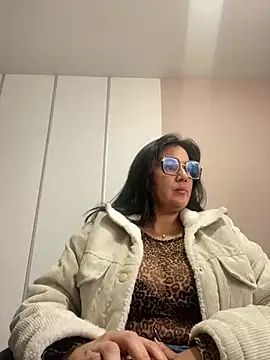 SWEETLILY18 online show from January 2025 02:10:02 PM