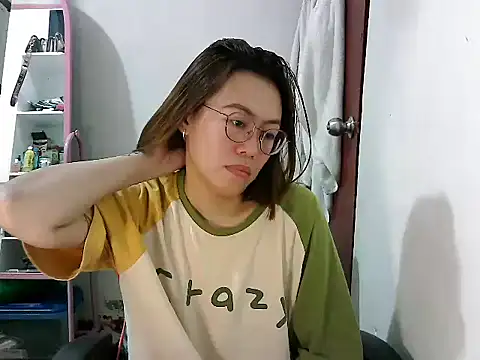 crizzybel online show from March 2025 03:45:01 AM