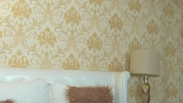 Snapshot of GiannaElliss chatting on January 2025 03:43:01 AM GiannaElliss online show from January 2025 03:43:01 AM