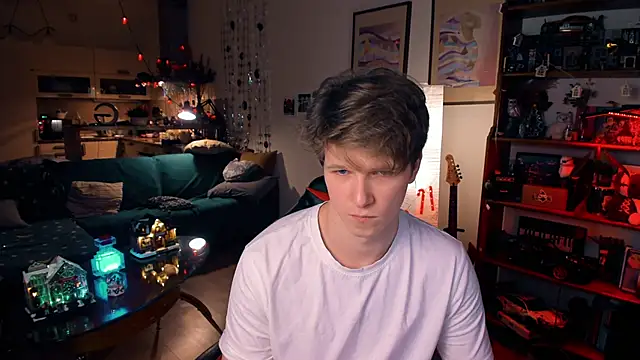 Breston Sweet online show from December 2024 06:50:02 PM