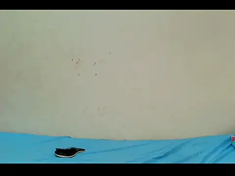 Snapshot of Karol_naughty chatting on May 2026 11:32:01 PM Karol naughty online show from May 2026 11:32:01 PM
