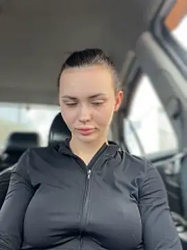 PrincessaHill  online show from April 2026 09:01:01 AM