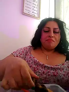 Keyla01  online show from March 2025 06:39:02 PM