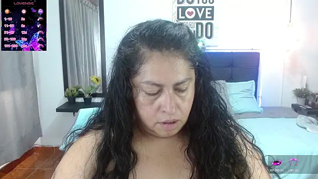 Keyla01  online show from March 2026 07:08:02 PM