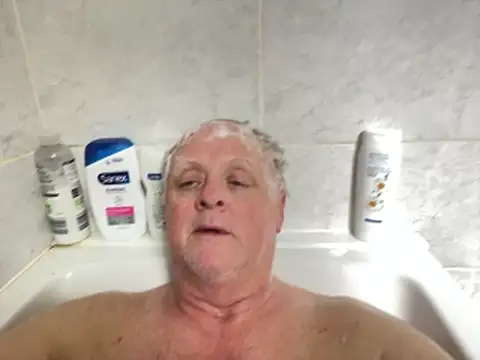 bigbadjon69 online show from April 2026 01:28:01 PM