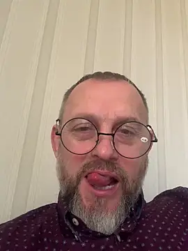 Snapshot of GHsveter chatting on March 2026 09:58:02 AM GHsveter online show from March 2026 09:58:02 AM