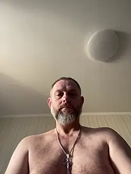 Snapshot of GHsveter chatting on March 2026 10:10:01 AM GHsveter online show from March 2026 10:10:01 AM