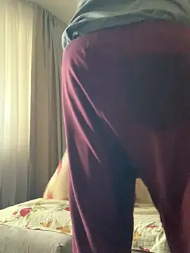 Snapshot of GHsveter chatting on March 2026 09:24:02 AM GHsveter online show from March 2026 09:24:02 AM