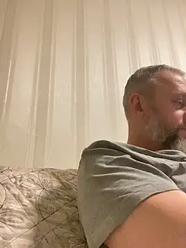 Snapshot of GHsveter chatting on March 2026 10:36:01 PM GHsveter online show from March 2026 10:36:01 PM