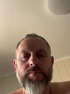 Snapshot of GHsveter chatting on March 2026 09:23:02 AM GHsveter online show from March 2026 09:23:02 AM