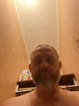 Snapshot of GHsveter chatting on March 2026 10:15:02 AM GHsveter online show from March 2026 10:15:02 AM