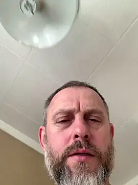 Snapshot of GHsveter chatting on April 2026 08:56:02 AM GHsveter online show from April 2026 08:56:02 AM