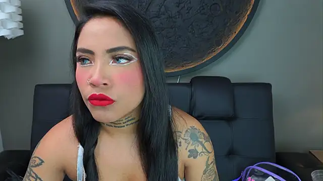 miss vaiolette online show from September 2025 11:02:01 AM