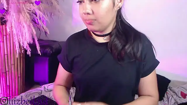 Snapshot of liz_bedoutxx chatting on September 2025 12:04:01 AM liz bedoutxx online show from September 2025 12:04:01 AM