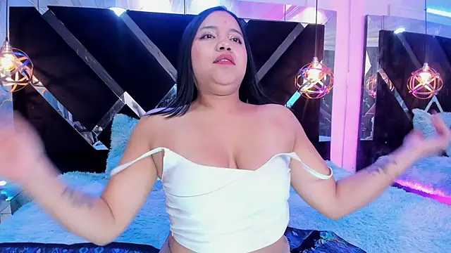 Eva-Williams online show from June 2026 12:37:01 PM