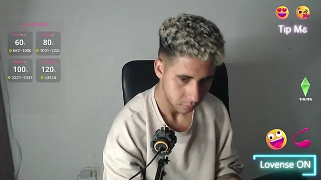 Daiki Jack online show from December 2024 01:21:01 PM