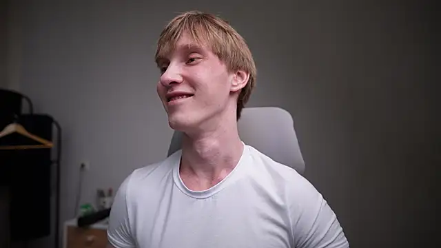 J Akira online show from April 2026 10:10:01 AM