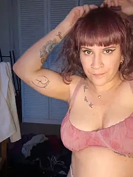 callmelouve online show from March 2025 05:24:02 PM