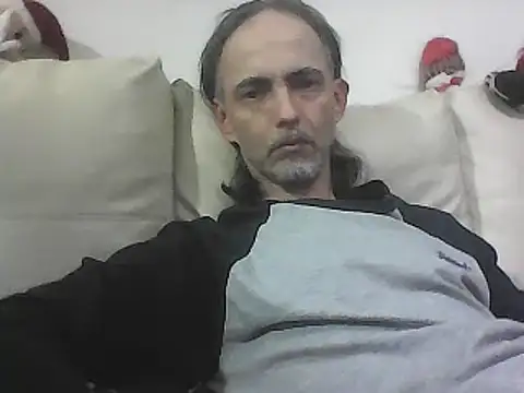Snapshot of latinx44 chatting on December 2024 06:14:02 AM latinx44 online show from December 2024 06:14:02 AM