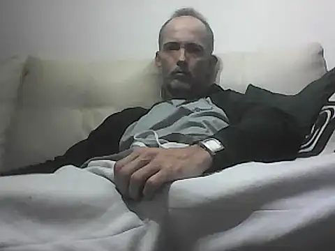 Snapshot of latinx44 chatting on March 2025 05:52:01 AM latinx44 online show from March 2025 05:52:01 AM