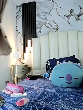 mollieblue69 online show from November 2025 01:32:02 PM