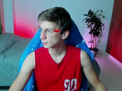 Othermore  online show from January 2026 10:24:02 PM