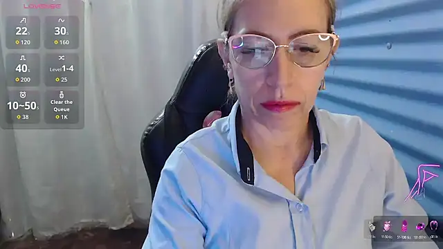 Snapshot of Chayla_Ruiz chatting on April 2026 12:25:02 PM Chayla Ruiz online show from April 2026 12:25:02 PM