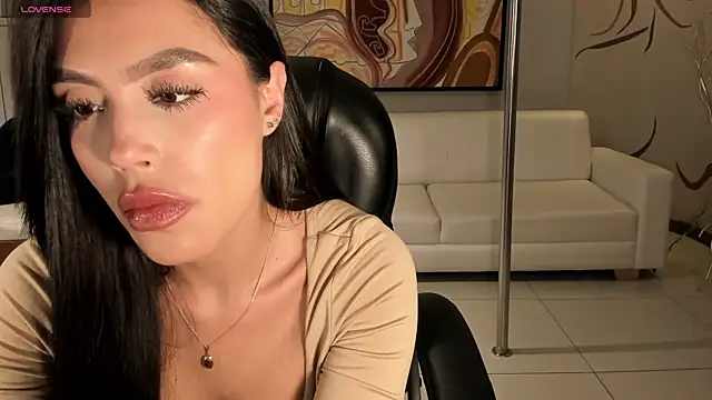 JadeEvansX online show from July 2026 07:10:02 PM