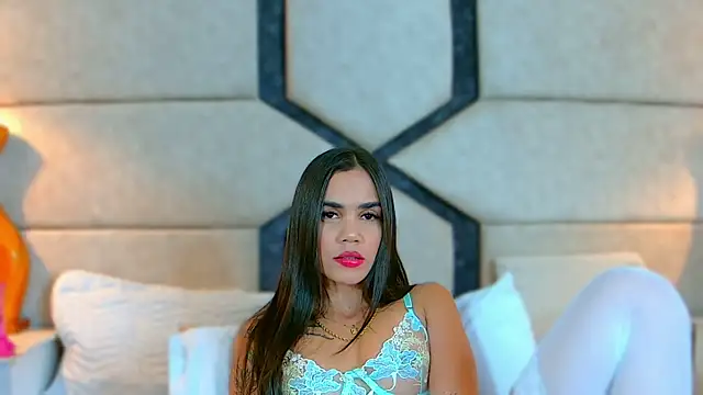 Snapshot of April_Cutee chatting on January 2025 07:42:01 PM April Cutee online show from January 2025 07:42:01 PM