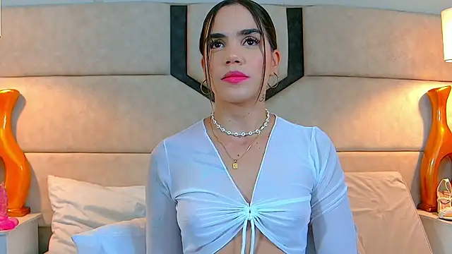 Snapshot of April_Cutee chatting on February 2025 11:44:02 AM April Cutee online show from February 2025 11:44:02 AM