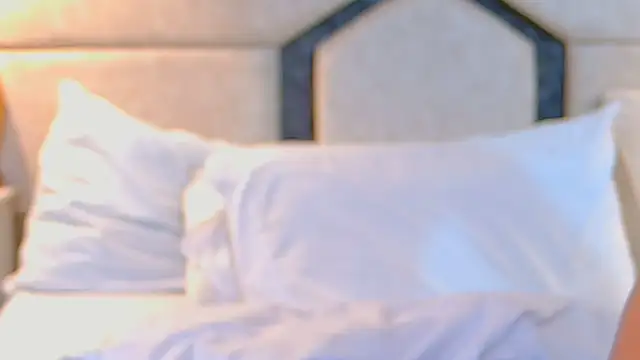 Snapshot of April_Cutee chatting on February 2025 02:53:01 AM April Cutee online show from February 2025 02:53:01 AM