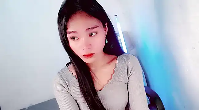 Snapshot of amomentoflust69 chatting on December 2024 07:14:01 AM amomentoflust69 online show from December 2024 07:14:01 AM