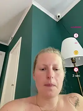 Girlnina-1995 online show from June 2026 02:15:02 PM