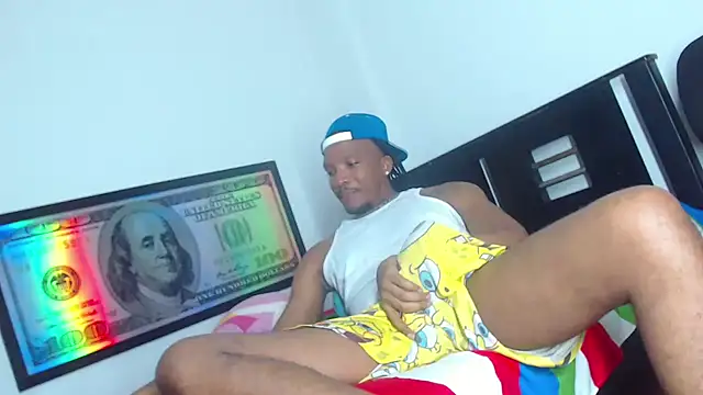 Snapshot of bigdickxblackx chatting on January 2025 02:04:02 AM bigdickxblackx online show from January 2025 02:04:02 AM