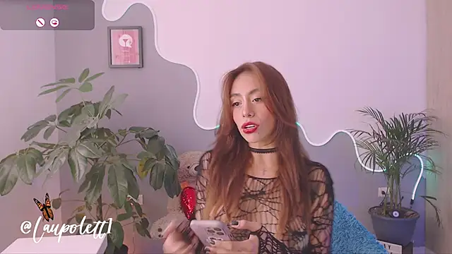 LauPolett online show from March 2025 09:47:02 PM