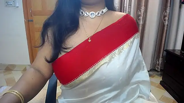 lady maeda  online show from December 2024 07:21:01 PM