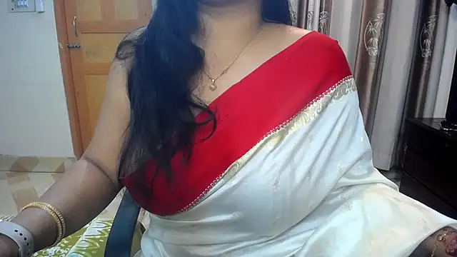 lady maeda  online show from February 2025 05:24:01 PM